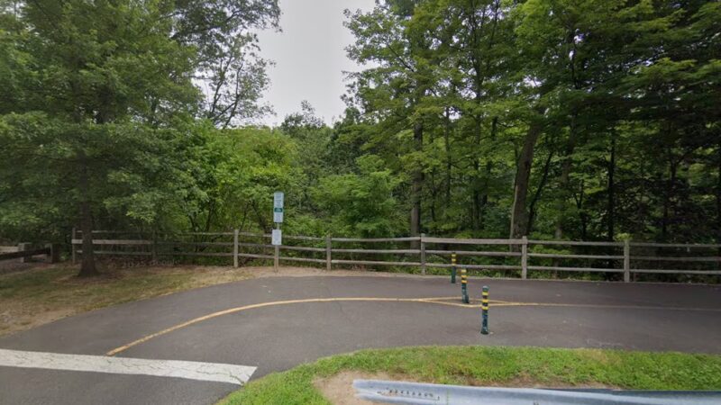 Farmington River Trail - Unionville, CT
