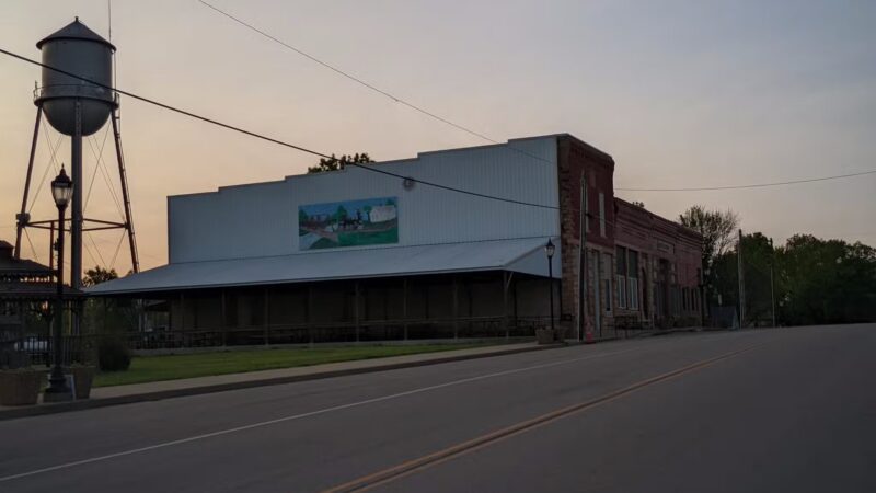 Urich City Park - Urich, MO