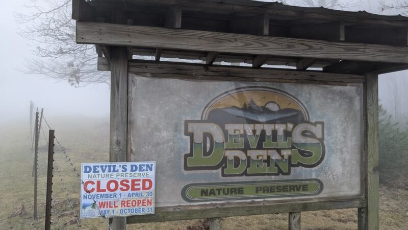 Devil's Den Trailhead - US, VA