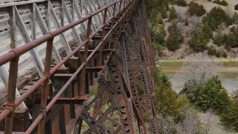 Cowboy Trail Niobrara Bridge Parking Lot - Valentine, NE