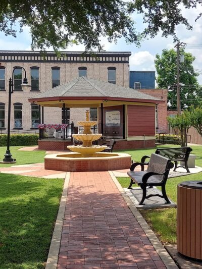 Dorothy Fielder Park - Van Alstyne, TX