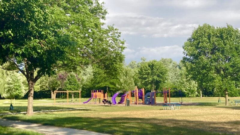 North Terrace Park - Villa Park, IL