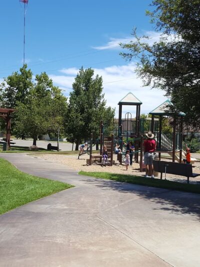 Dr. Paul Barnes Community Park - Walnut Grove, CA