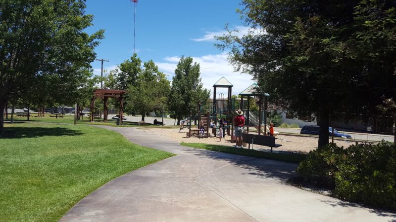 Dr. Paul Barnes Community Park - Walnut Grove, CA