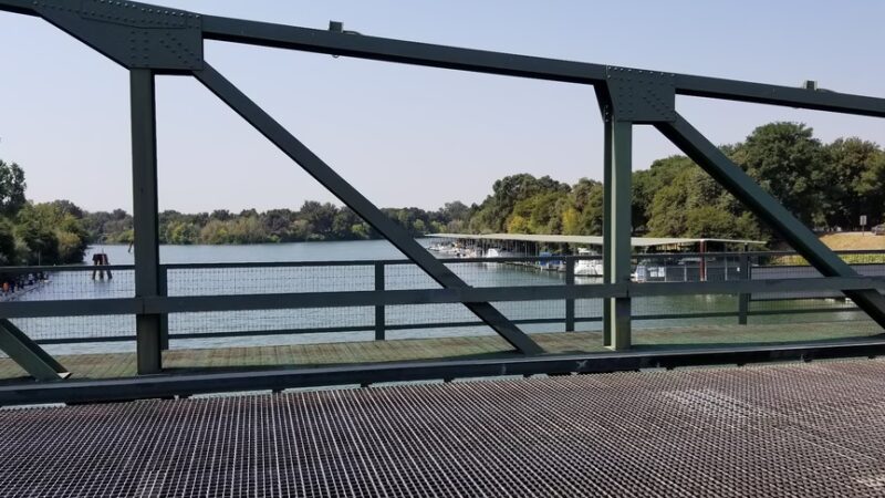 Dr. Paul Barnes Community Park - Walnut Grove, CA