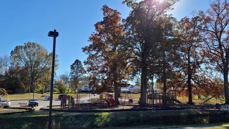 Warren City Park - Warren, AR