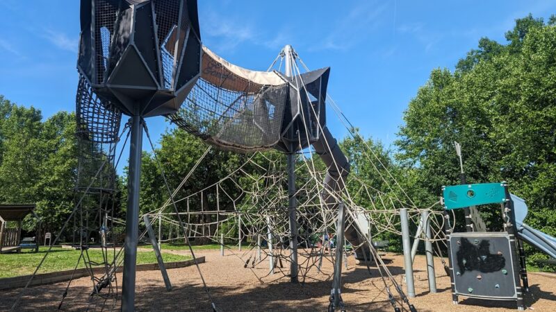 Lafayette-Pointer Park and Recreation Center - Washington,