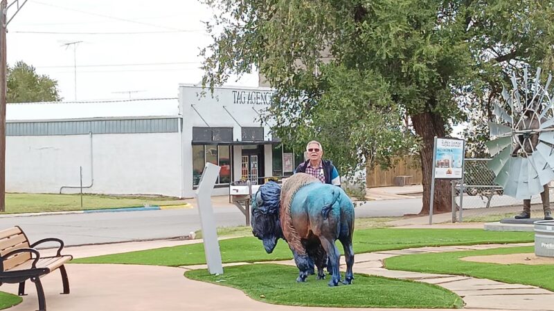 "Pioneer" Memorial Park - Waukomis, OK