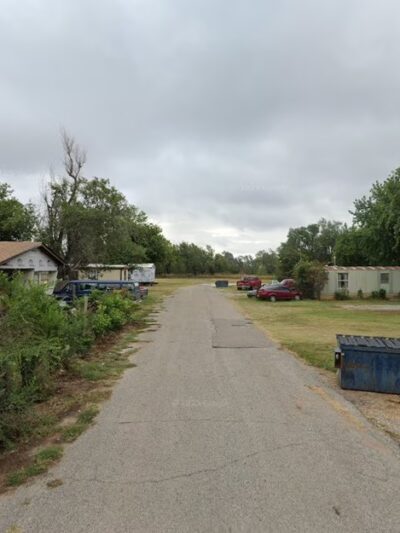 Split Rail RV Park - Waukomis, OK