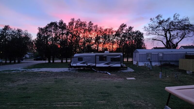Split Rail RV Park - Waukomis, OK