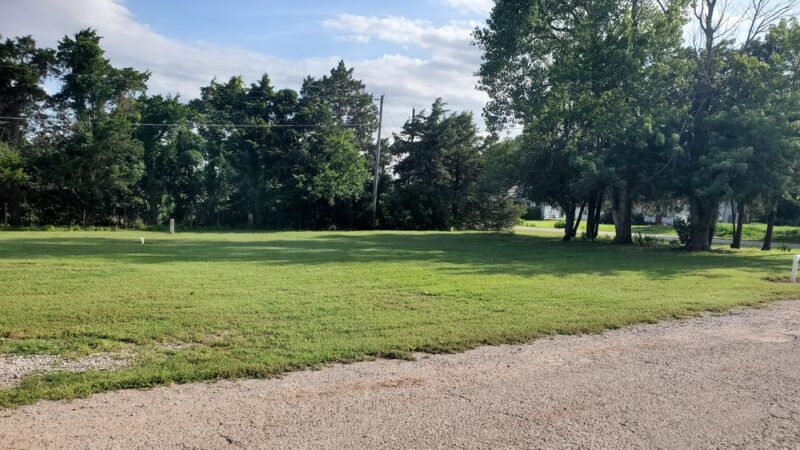 Split Rail RV Park - Waukomis, OK