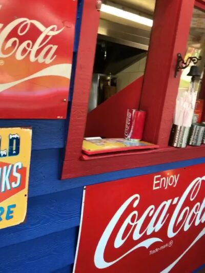 Happy Dog West Chicago - West Chicago, IL