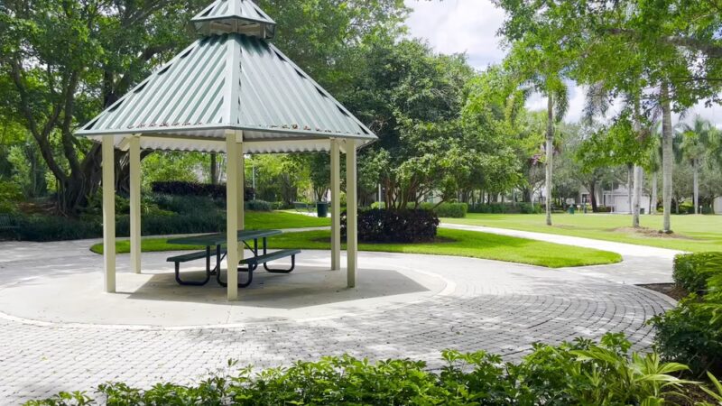 Country isles park - Weston, FL