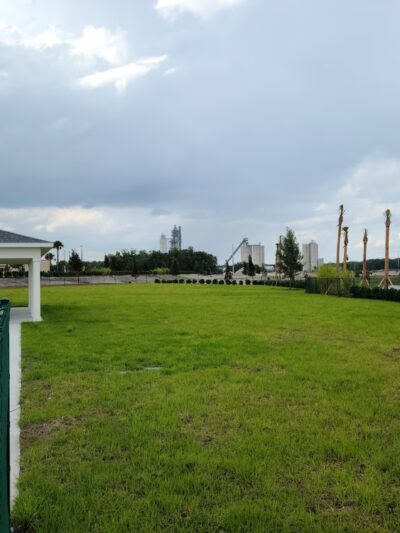 Lake Harlow Canine Park - Wildwood, FL
