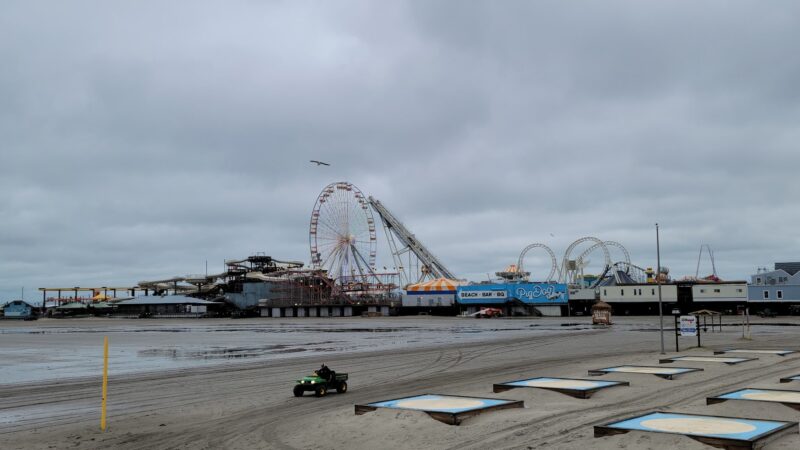 Wildwood Dog Park & Beach - Wildwood, NJ