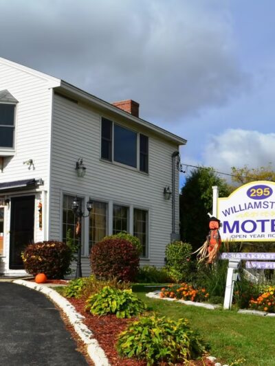 Williamstown Motel - Williamstown, MA
