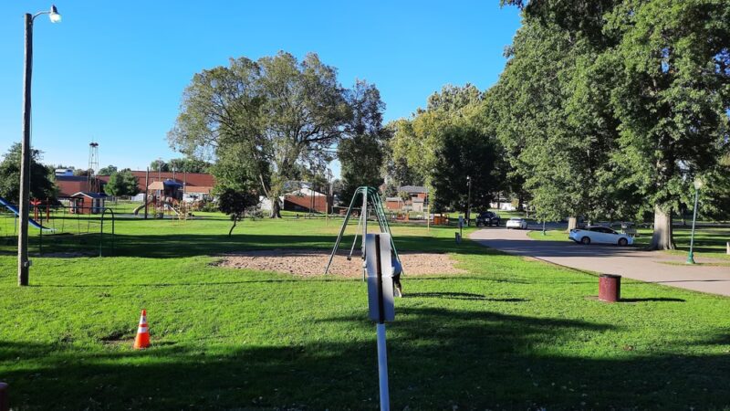 Tomlinson Park - Williamstown, WV