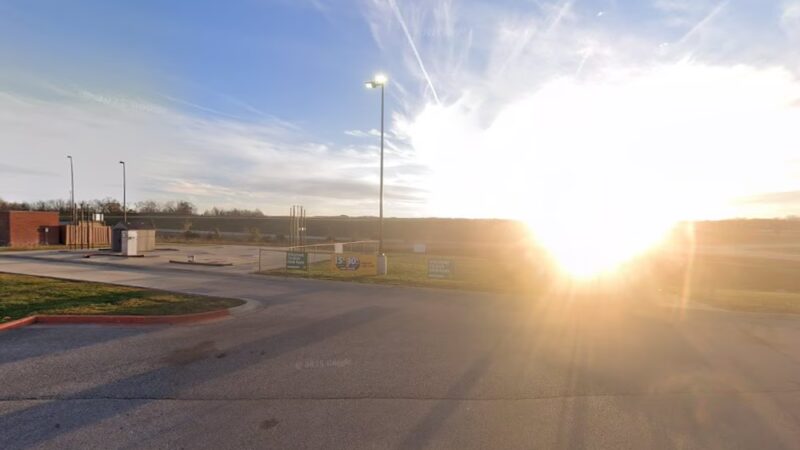 Dog Park at Love's Travel Stops - Willow Springs, MO