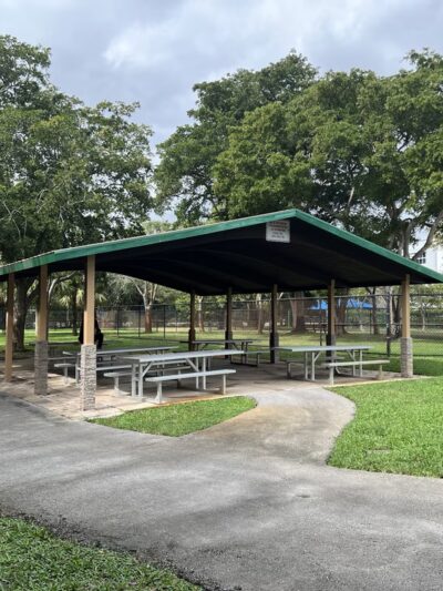 Colohatchee Park and Dog Park - Wilton Manors, FL