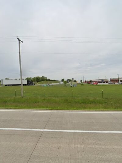 Dog Park at Love's Travel Stops - Woodburn, IN