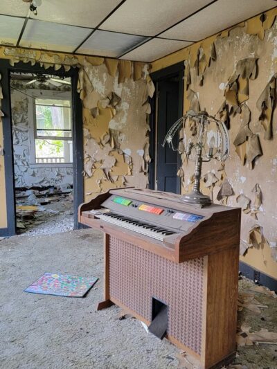 Yellow Dog Village - Worthington, PA