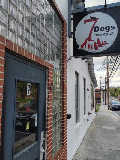 7 Dogs Brew Pub - Wytheville, VA