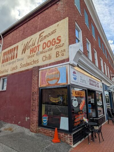 Skeeter's World Famous Hotdogs - Wytheville, VA