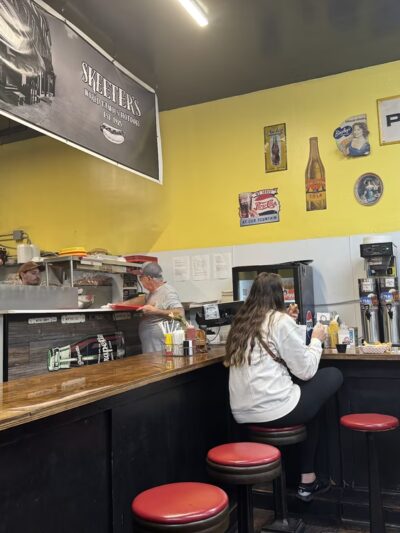 Skeeter's World Famous Hotdogs - Wytheville, VA