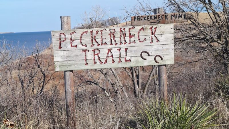 Alma Vista Overlook & Peckerneck Horse Trail - Alma, NE