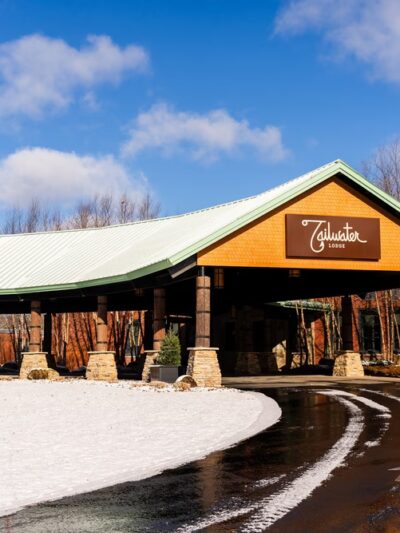 Tailwater Lodge Altmar, Tapestry Collection by Hilton - Altmar, NY