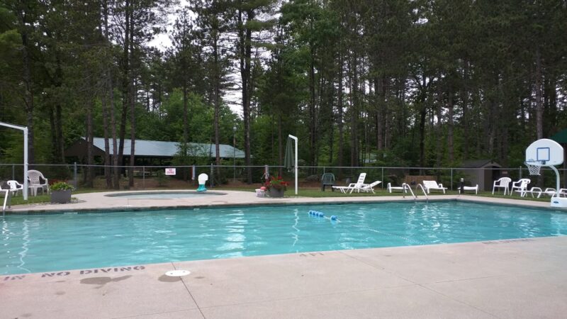 Roberts Knoll Campground - Alton, NH