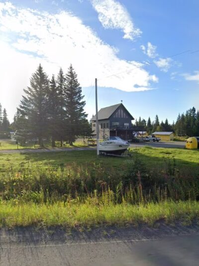 Behive R.V. park and lodge - Anchor Point, AK