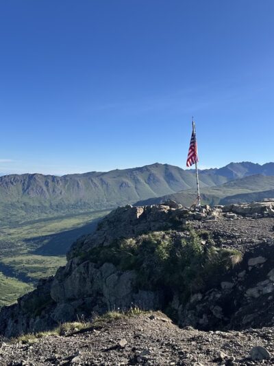 Flattop / Glen Alps Trailhead Parking - Anchorage, AK