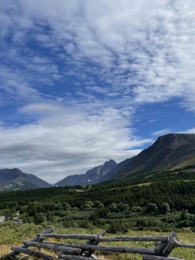 Flattop / Glen Alps Trailhead Parking - Anchorage, AK