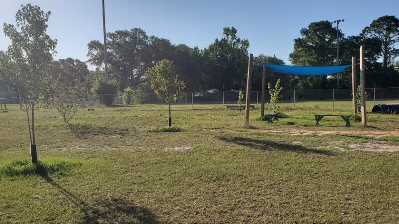 Apalachicola Dog Park - Apalachicola, FL
