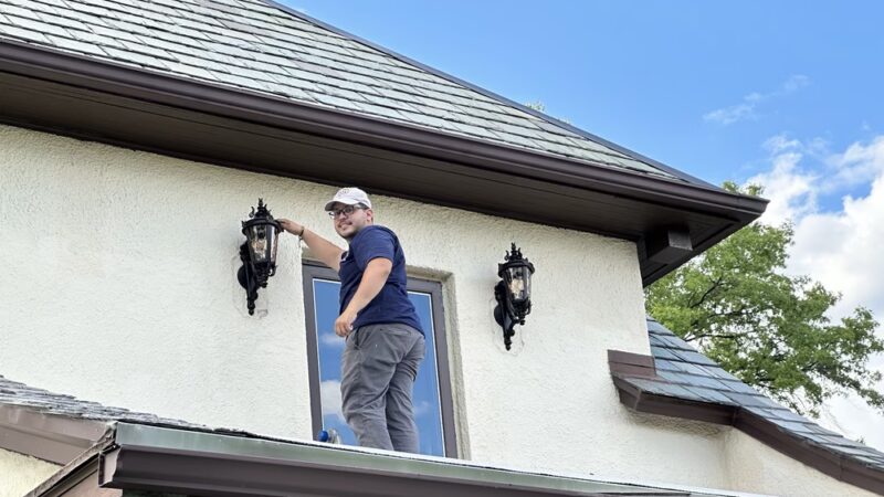 AR SOLUTIONS CONTRACTING LLC - ,