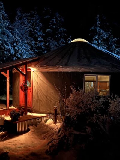 HappyTails Cabins & Yurts - Ashford, WA