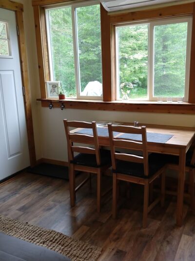 HappyTails Cabins & Yurts - Ashford, WA