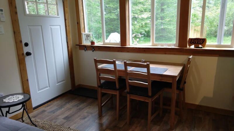 HappyTails Cabins & Yurts - Ashford, WA