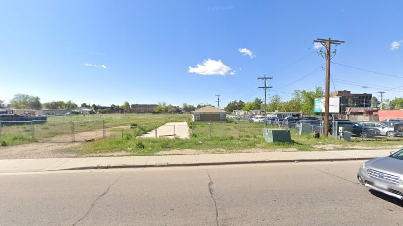 Hyper III Doggy Water Park and Resort - Aurora, CO