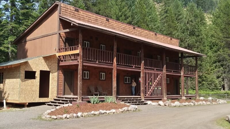 Gold Creek Lodge - Bayview, ID