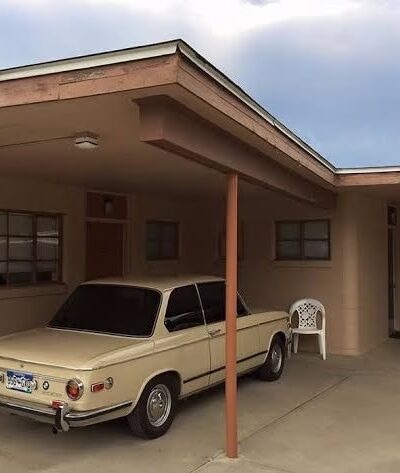 Backyard Lodge Motel - Beloit, KS