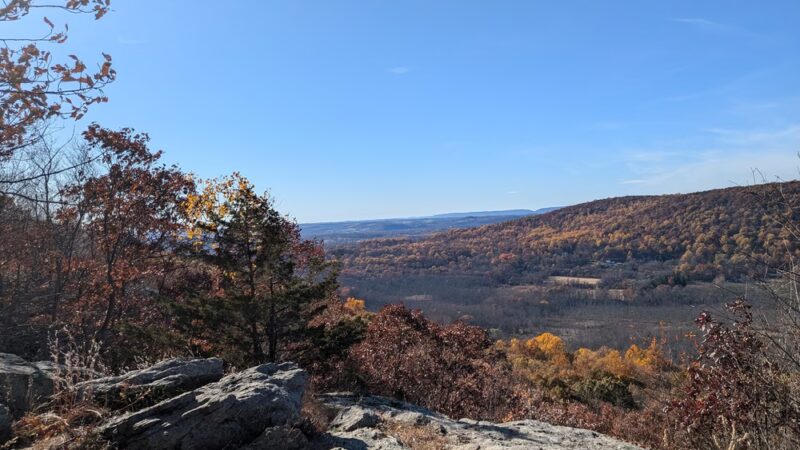 High Rock Mountain Trailhead - Belvidere, NJ