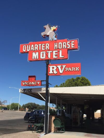Quarter Horse Motel - Benson, AZ