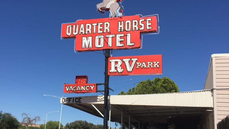 Quarter Horse Motel - Benson, AZ