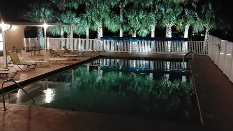 Sandy Oaks RV Park-Mobile Home - Beverly Hills, FL