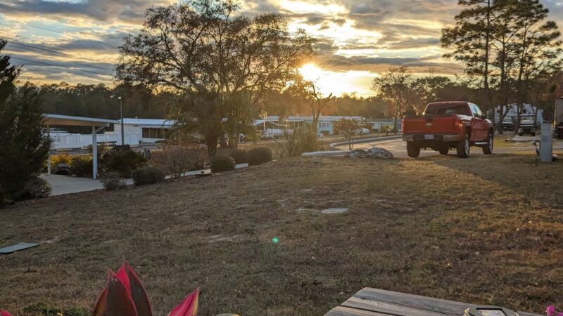 Sandy Oaks RV Park-Mobile Home - Beverly Hills, FL