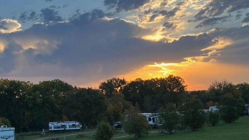Camping 109 - Big Stone City, SD