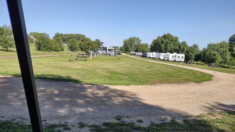 Camping 109 - Big Stone City, SD