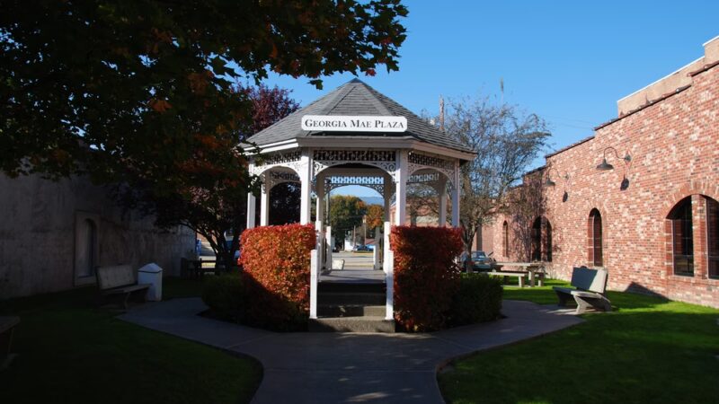 Georgia Mae Plaza - Bonners Ferry, ID